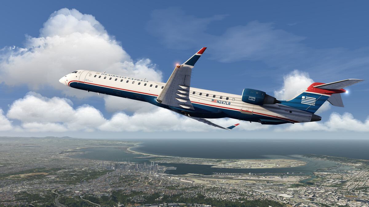 CRJ-900LR over San Diego