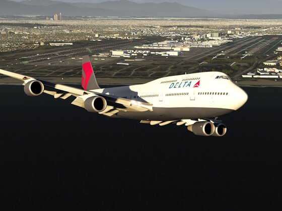 Delta 747 leaving LAX
