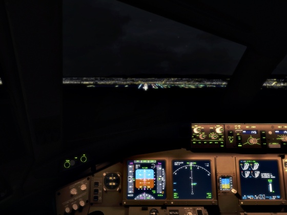 Boeing 777 Night Landing at KSFO