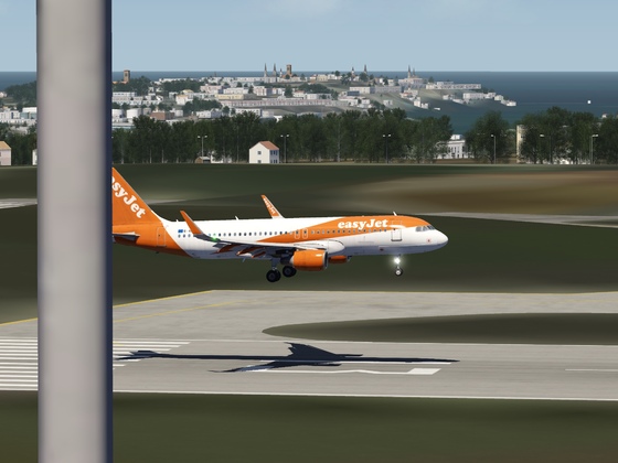 EASYJET SPOTTED AT MALTA #3/5