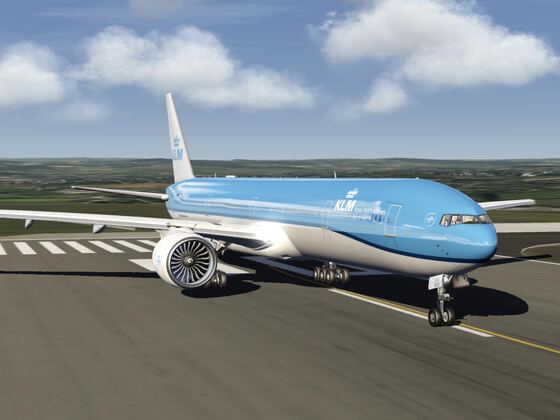 KLM B77W Preparing for Takeoff from RWY06 @ ELLX